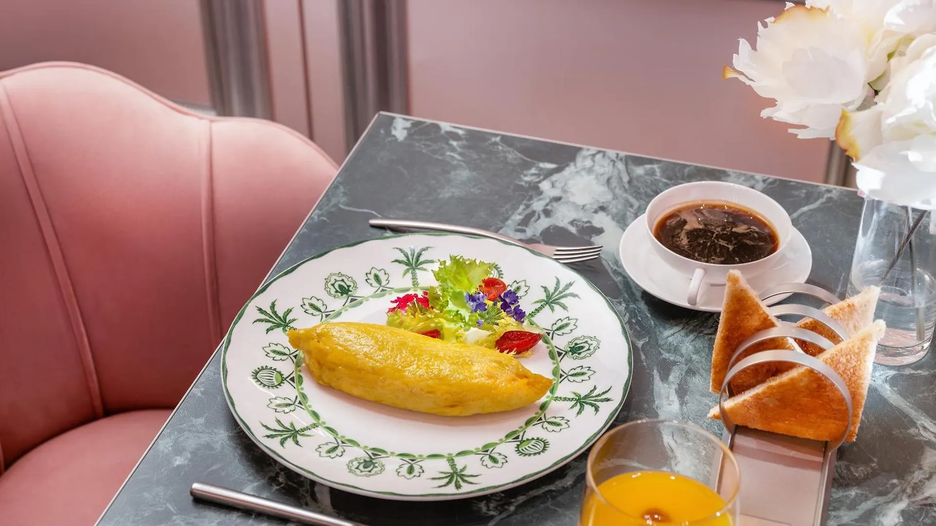 The Plein Hotel - Small Luxury Hotels Of The World 밀라노 5*,  이탈리아