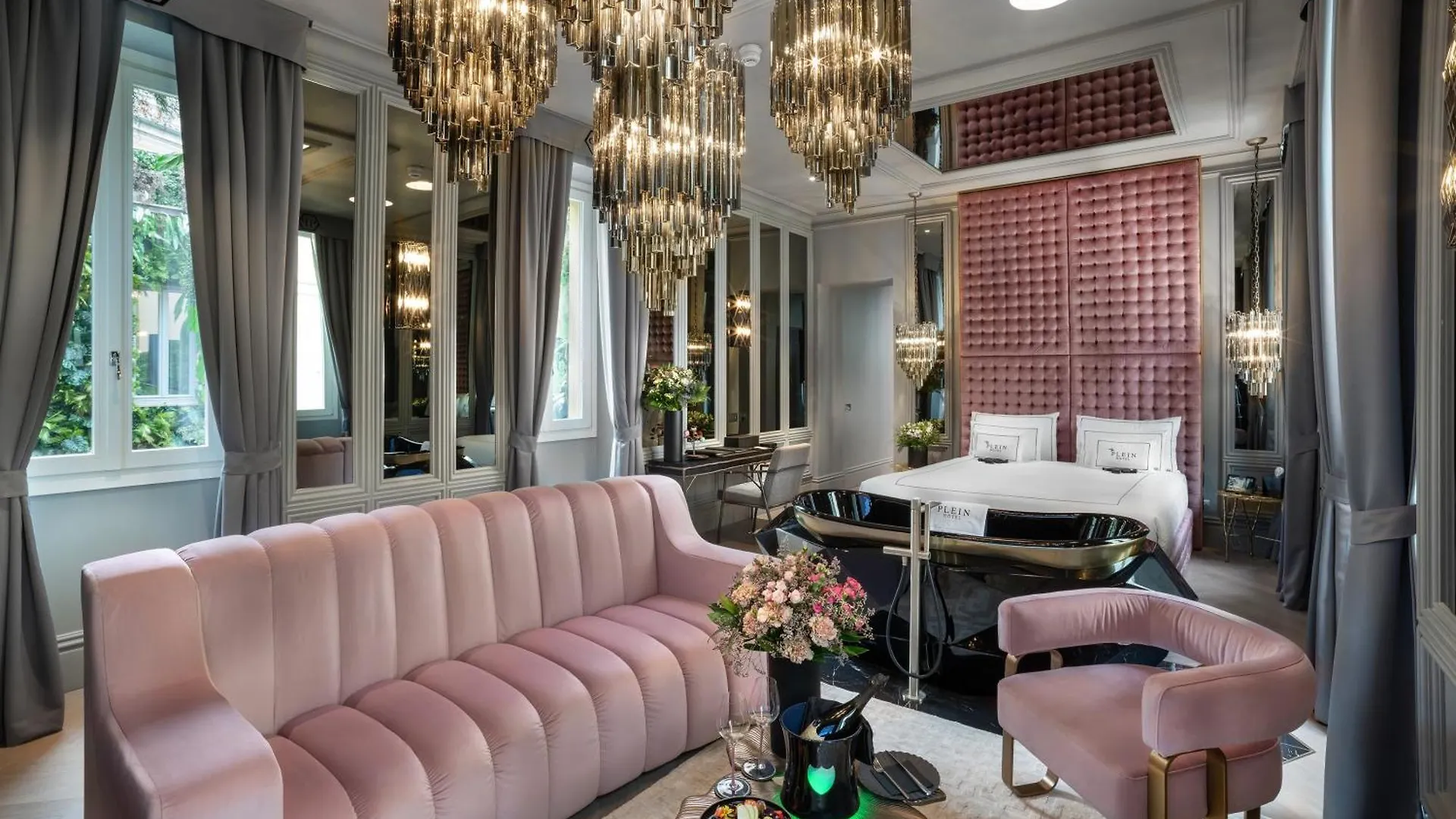 The Plein Hotel - Small Luxury Hotels Of The World Милан 5*,  Италия